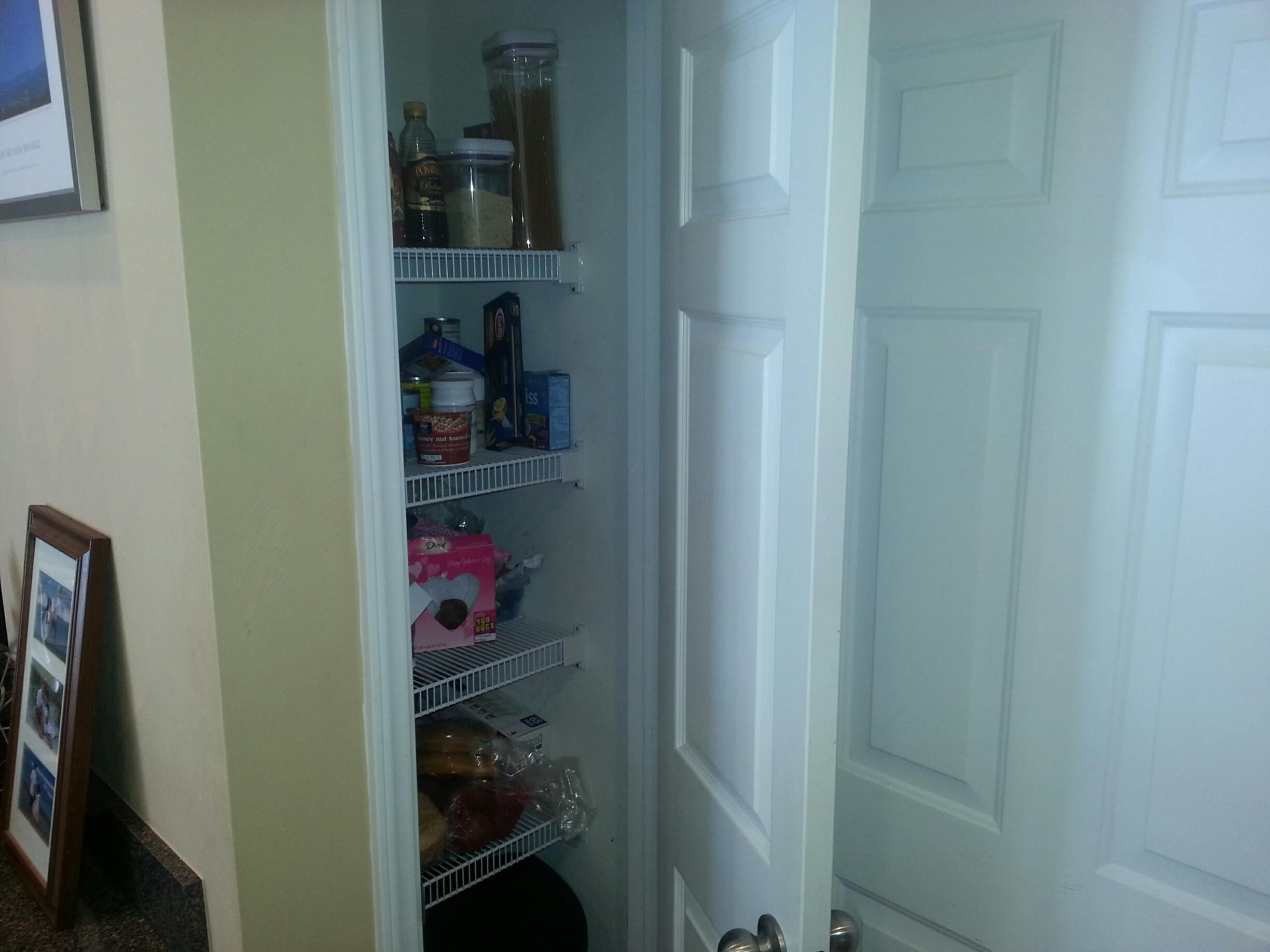 8704 Little Hoop Road Roanoke, VA 24019 - Photo 9 of 32 Kitchen Pantry