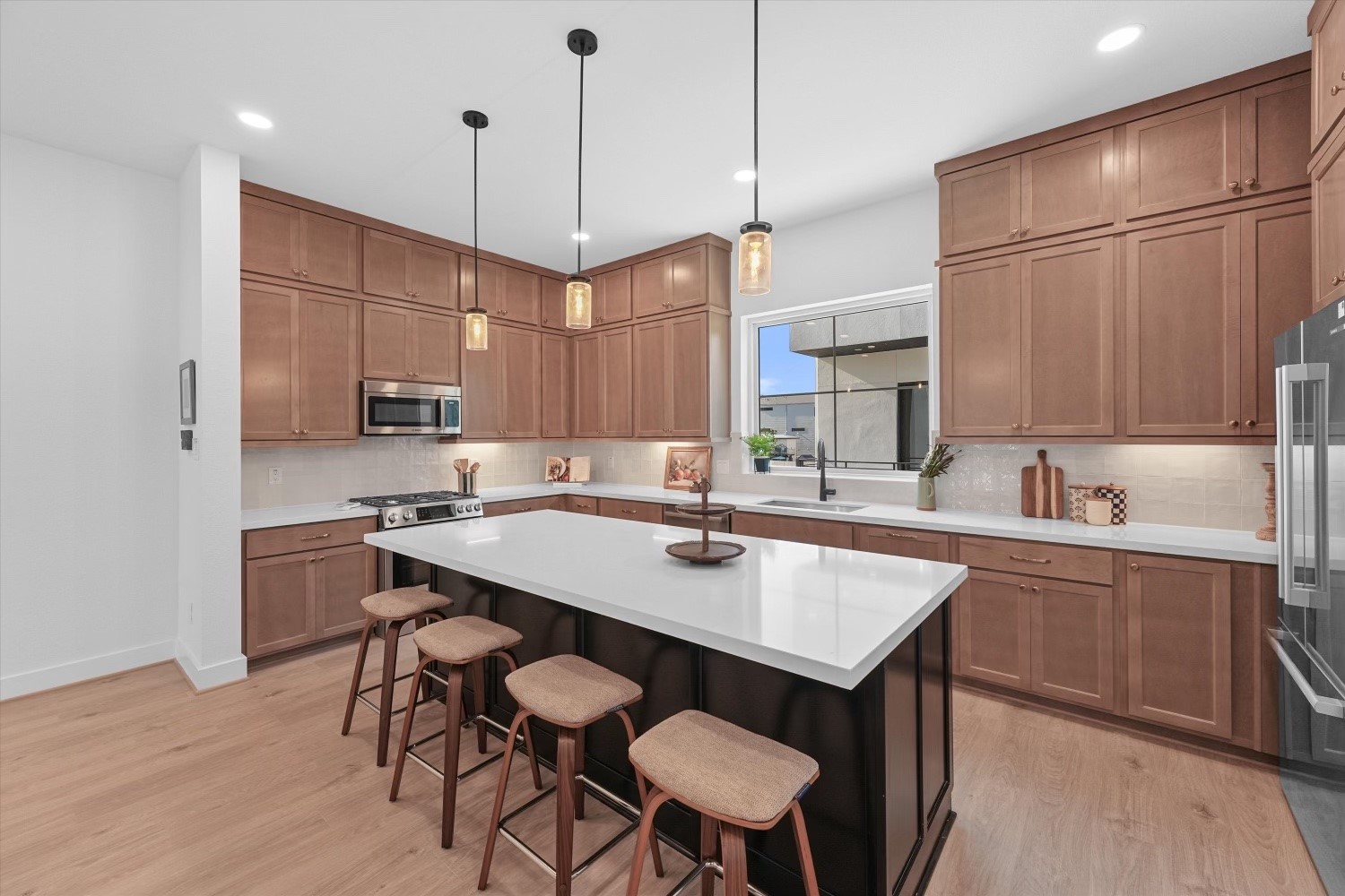 1503 Vermont Street, Unit D Houston, TX 77006 - Photo 3 of 17