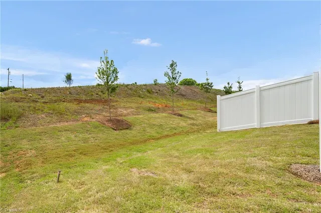 $298,400 | 1230 Evelynnview Lane, Kernersville, NC 27284