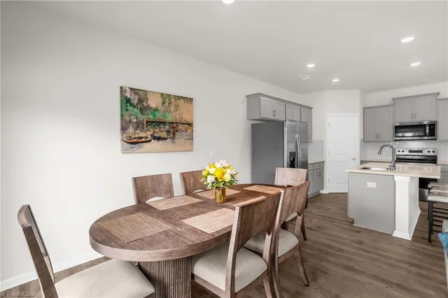 $298,400 | 1230 Evelynnview Lane, Kernersville, NC 27284