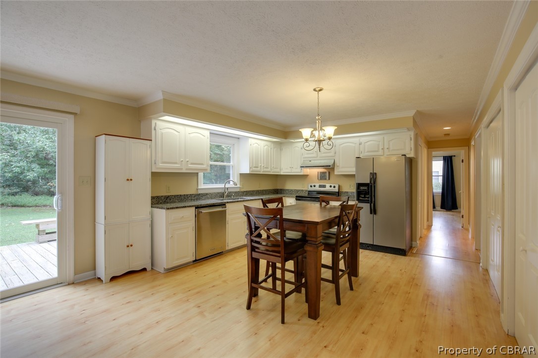 2061 Cove Road Hayes, VA 23072 - Photo 14 of 50 Gallery Image 14
