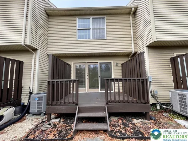 $1,895 | 573 Ponds Edge Lane, Unit A4, Allentown, PA 18104