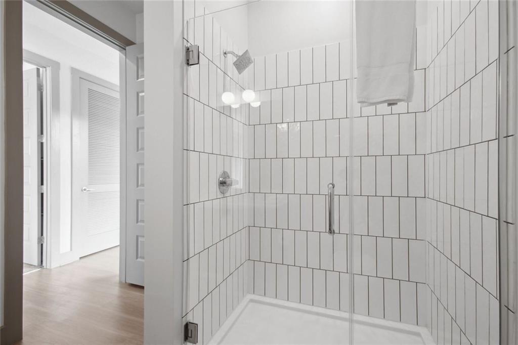 1050 Howell Mill Road, Unit 2 Atlanta, GA 30318 - Photo 11 of 17 a bathroom with a shower