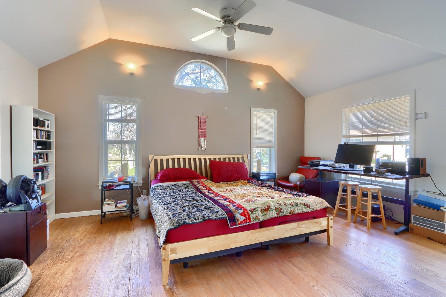40817 Angus Road Coarsegold, CA 93614 - Photo 13 of 70 Main home bedroom