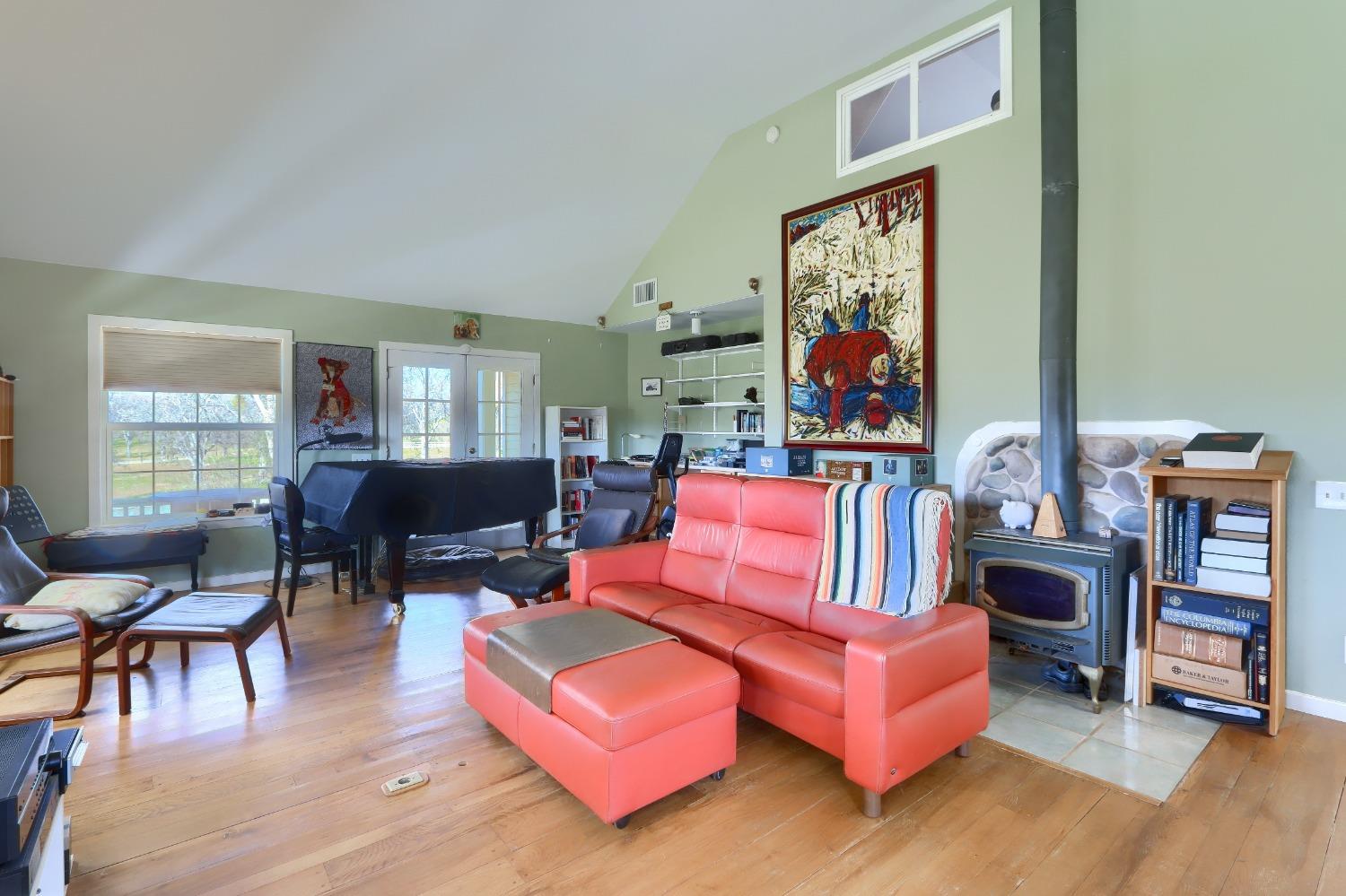 40817 Angus Road Coarsegold, CA 93614 - Photo 5 of 70 Gallery Image 5