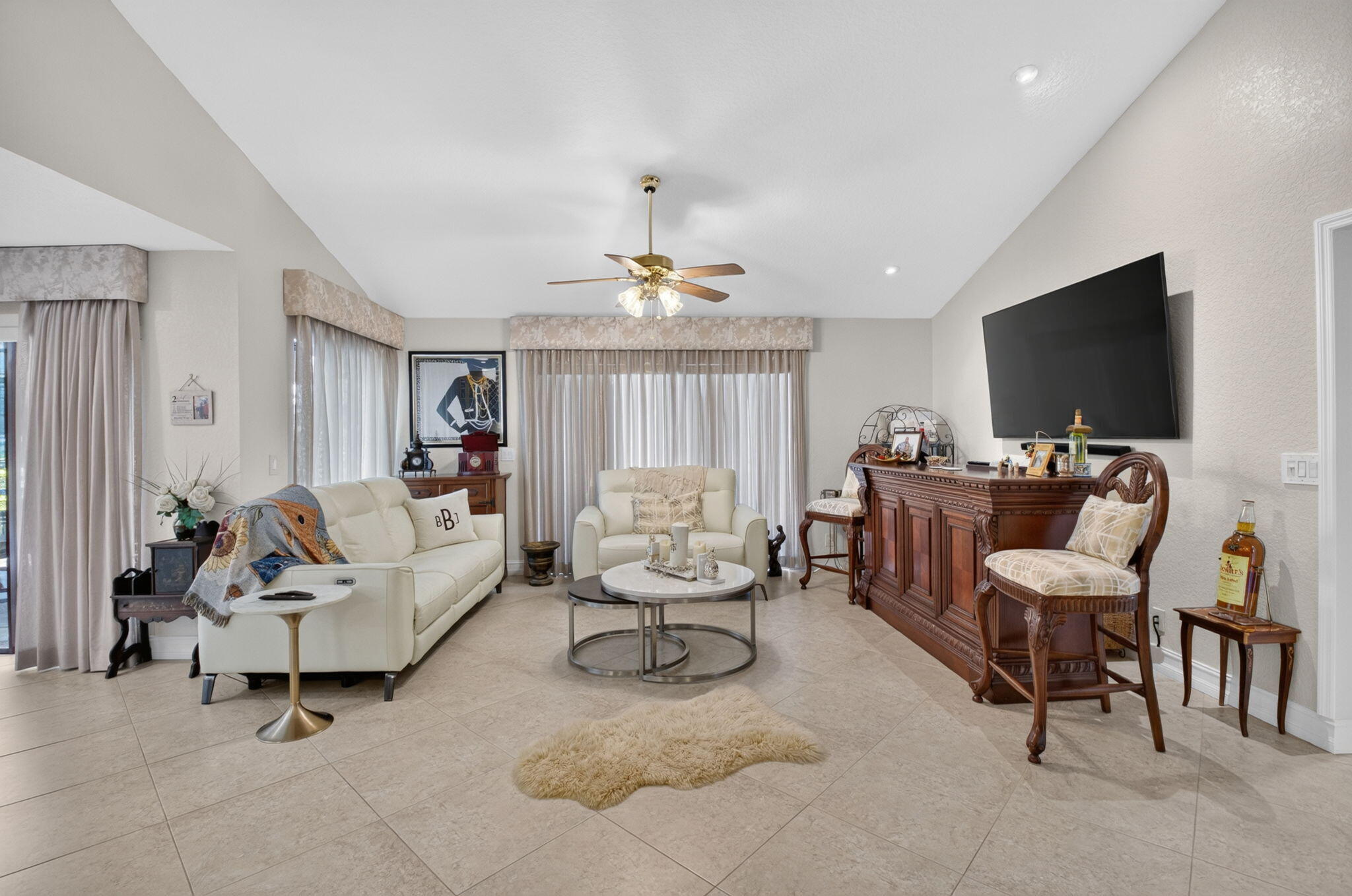 19600 Sedgefield Terrace Boca Raton, FL 33498 - Photo 6 of 46 7-web-or-mls-007_DSC_7189