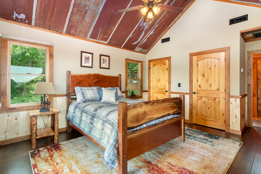 589 Deer Crest Road Blue Ridge, GA 30513 - Photo 11 of 40 Gallery Image 11