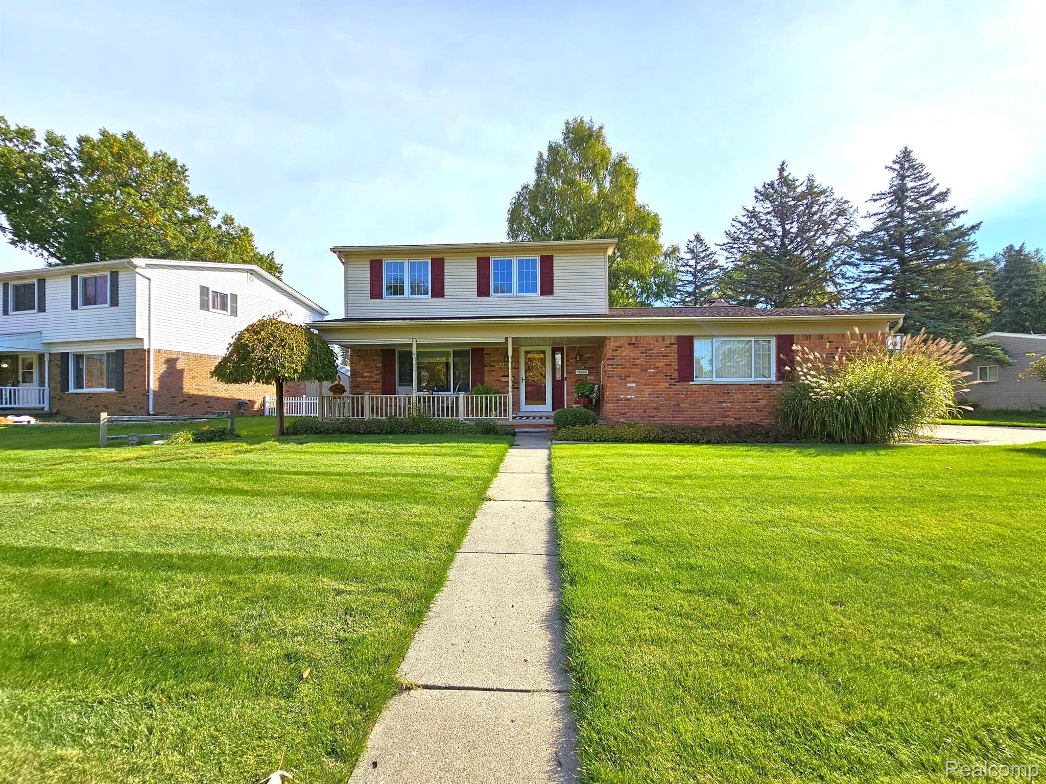46606 Featherstone Ridge Utica, MI 48317 - Photo 1 of 35