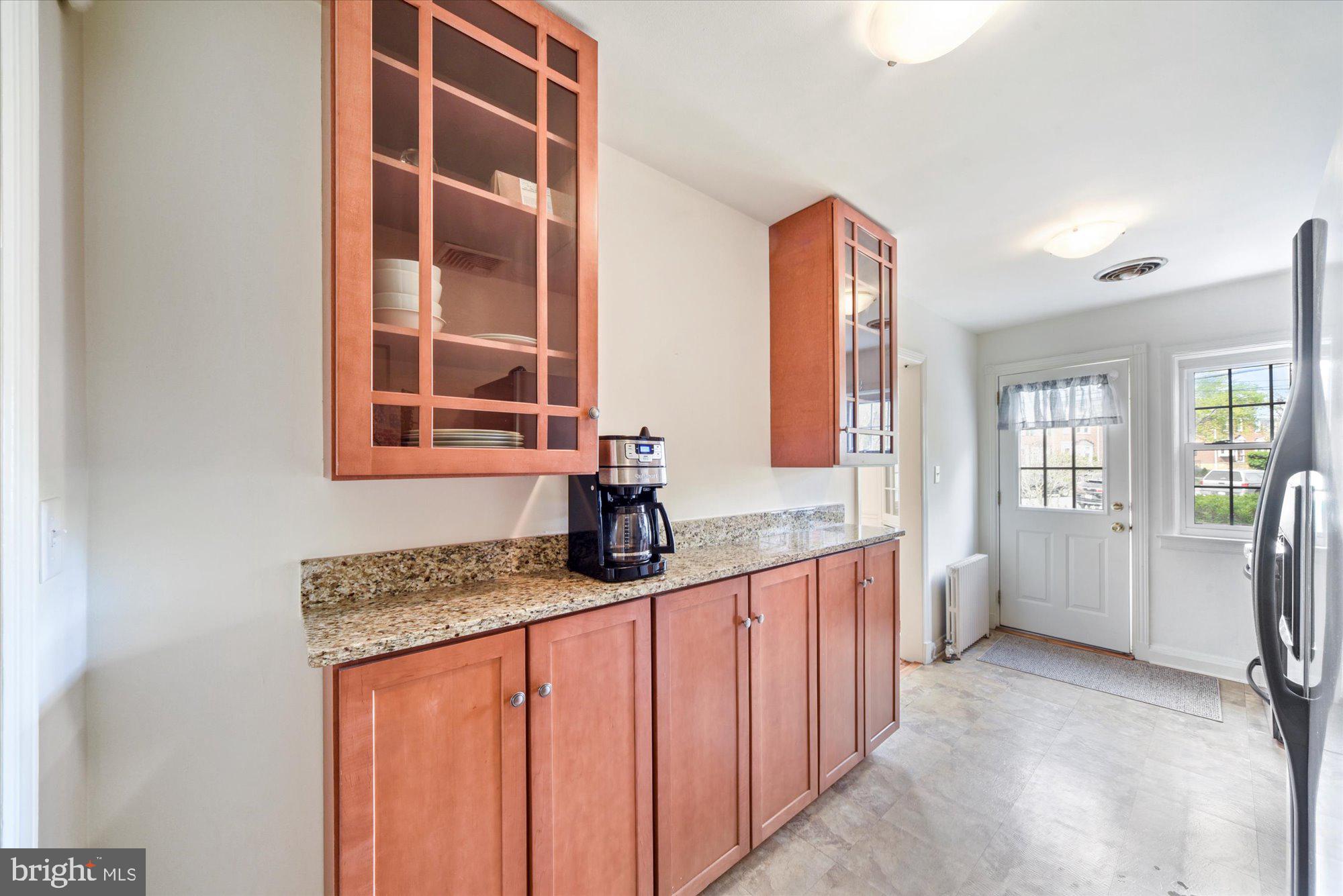 6451 Blenheim Road Baltimore, MD 21212 - Photo 11 of 31