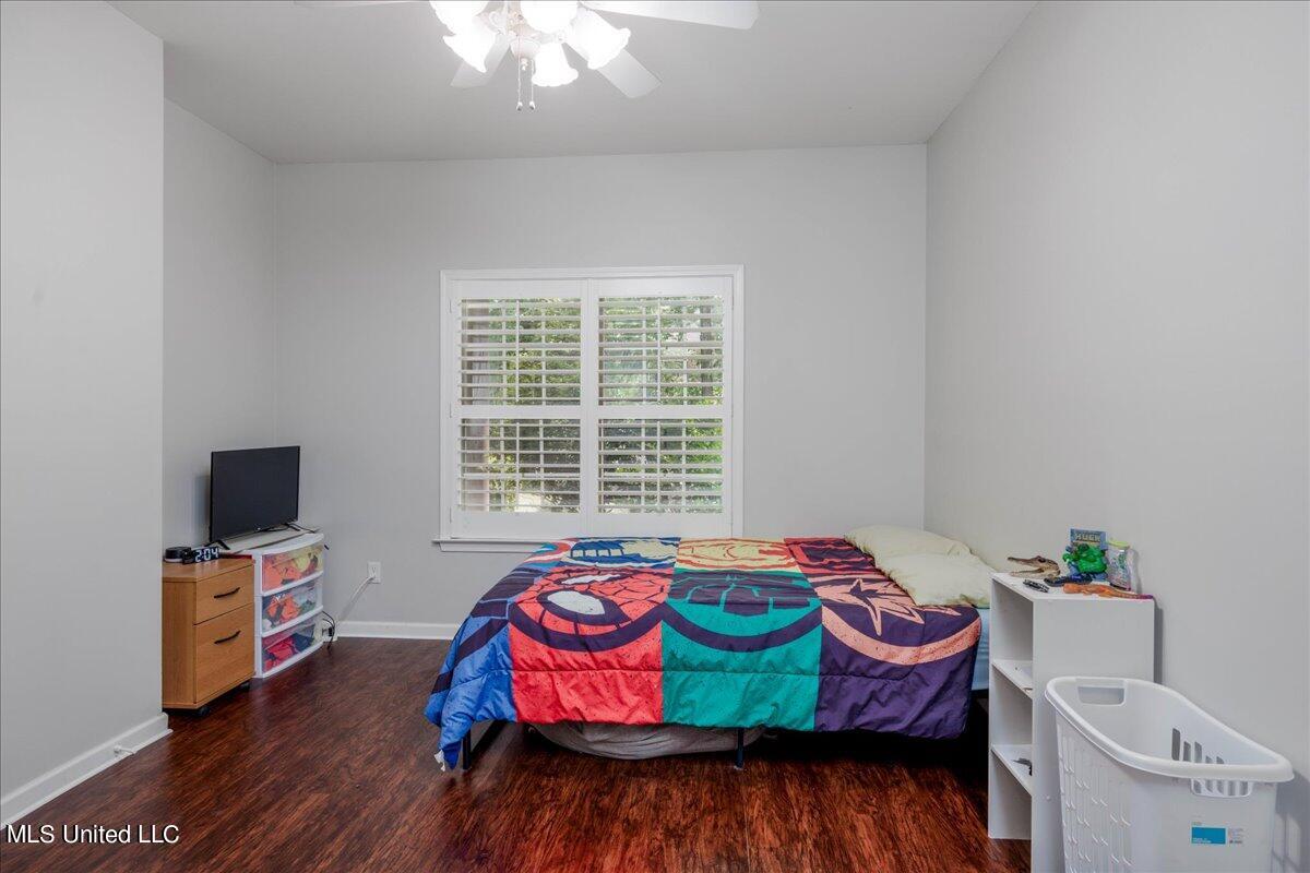 6268 Spring Crossing Olive Branch, MS 38654 - Photo 18 of 41 18-Bedroom 2
