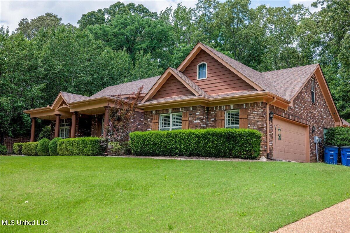 6268 Spring Crossing Olive Branch, MS 38654 - Photo 8 of 41 08-Front
