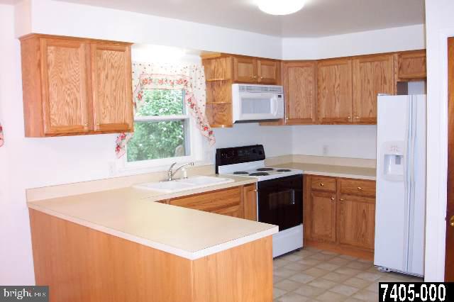 858 Buck Road Dover, PA 17315 - Photo 2 of 9