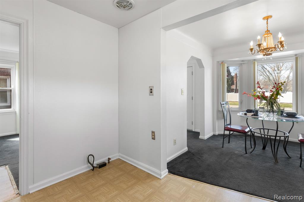 14056 Ashton Road Detroit, MI 48223 - Photo 10 of 33