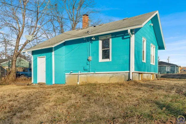 $63,000 | 2721 Southeast Colorado Avenue, Topeka, KS 66605
