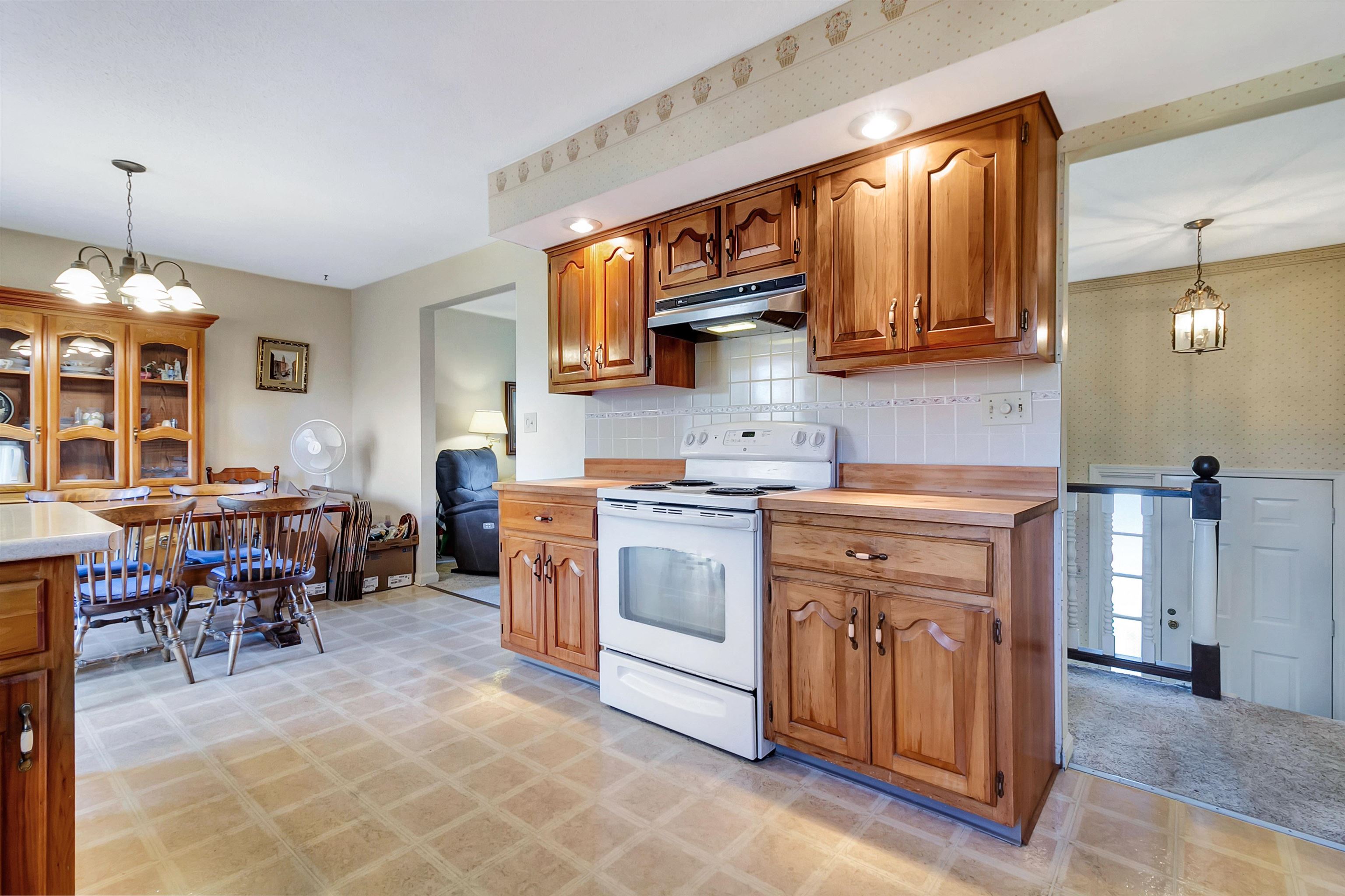 11 Lyman Avenue West Rutland, VT 05701 - Photo 11 of 48