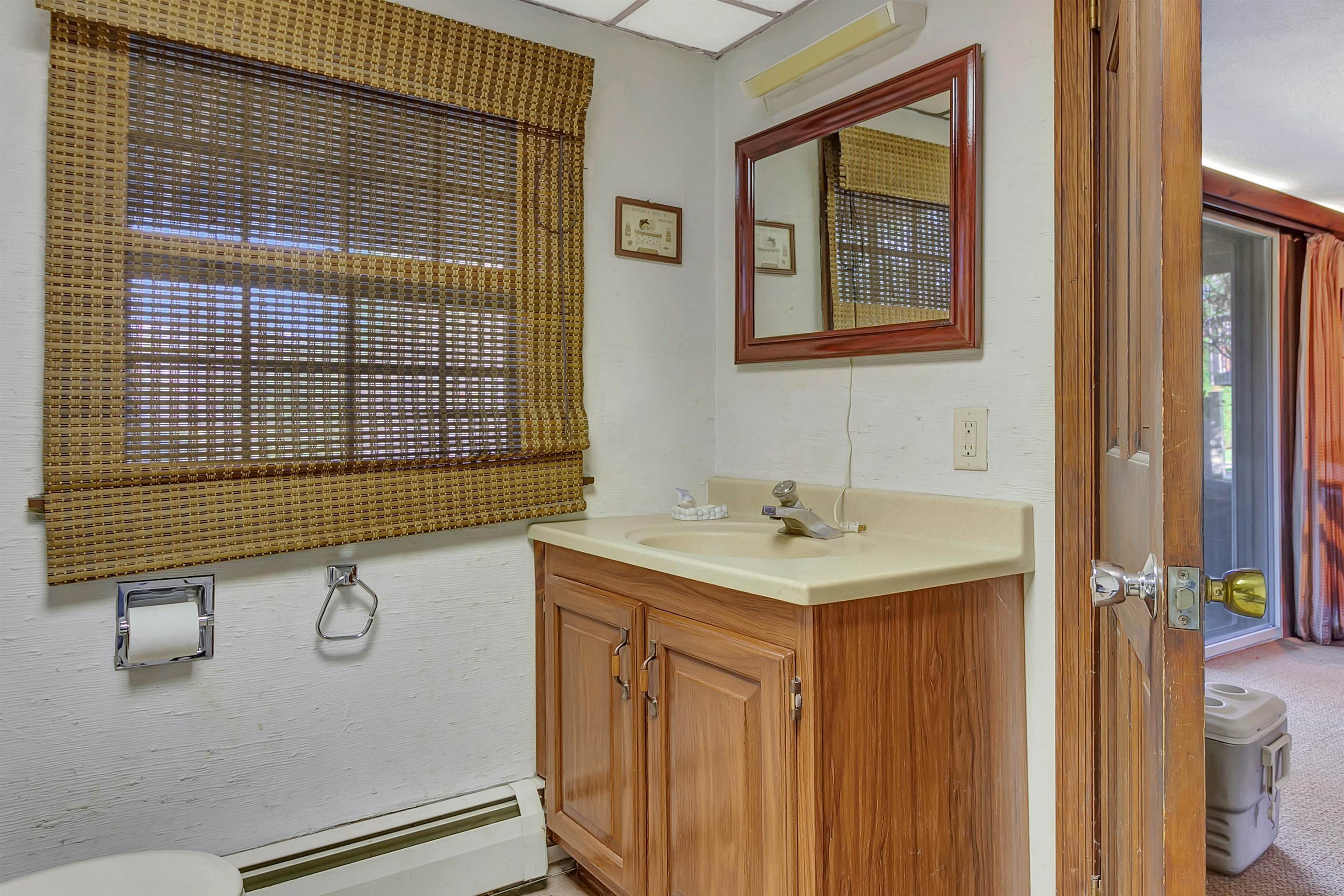 11 Lyman Avenue West Rutland, VT 05701 - Photo 33 of 48