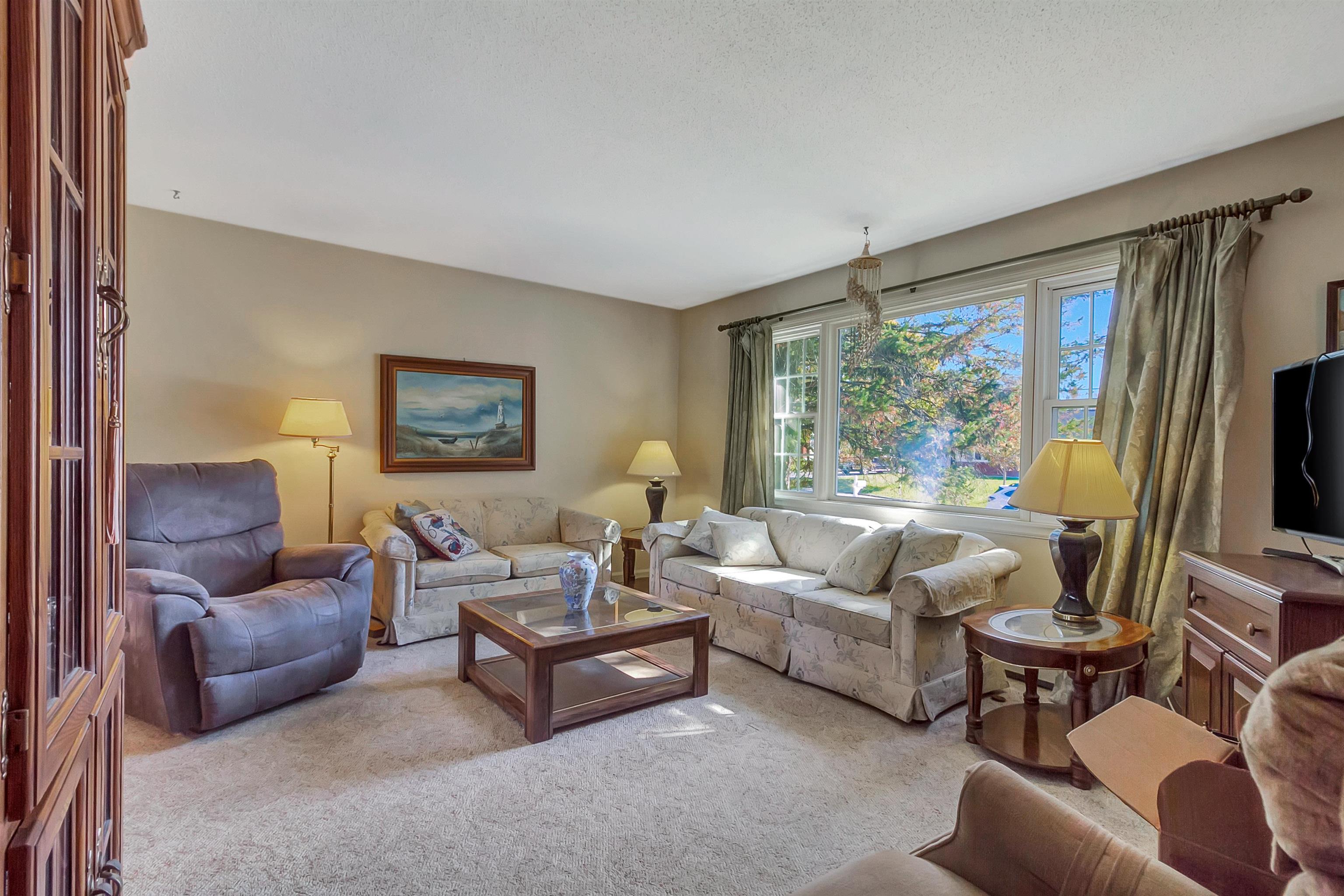 11 Lyman Avenue West Rutland, VT 05701 - Photo 7 of 48