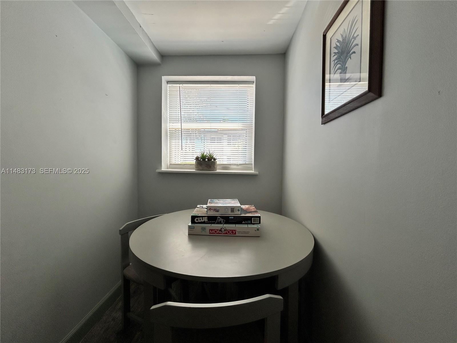 353 Virginia Street Hollywood, FL 33019 - Photo 13 of 28