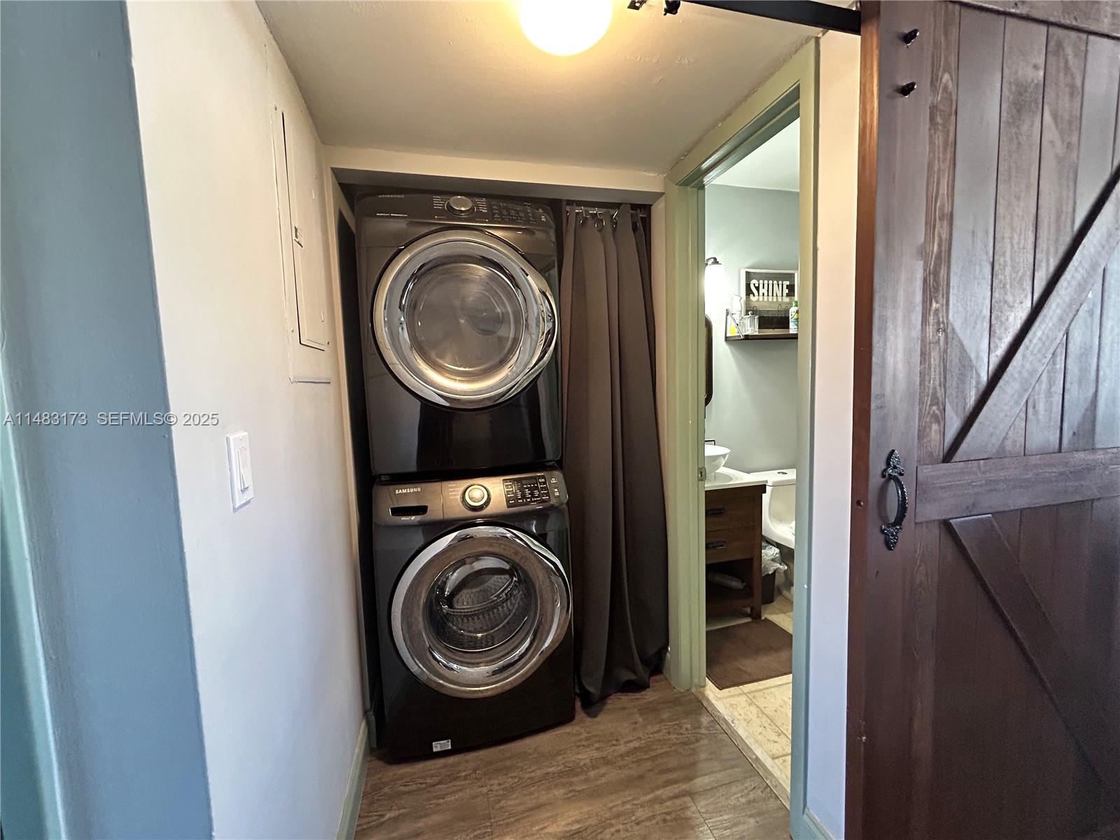 353 Virginia Street Hollywood, FL 33019 - Photo 16 of 28