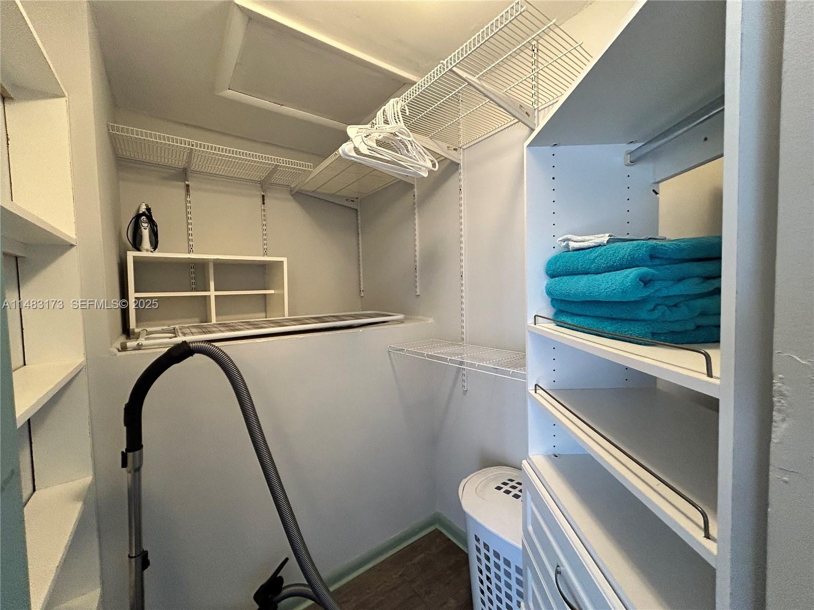 353 Virginia Street Hollywood, FL 33019 - Photo 28 of 28