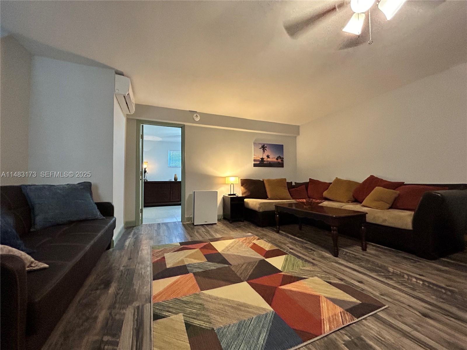 353 Virginia Street Hollywood, FL 33019 - Photo 9 of 28