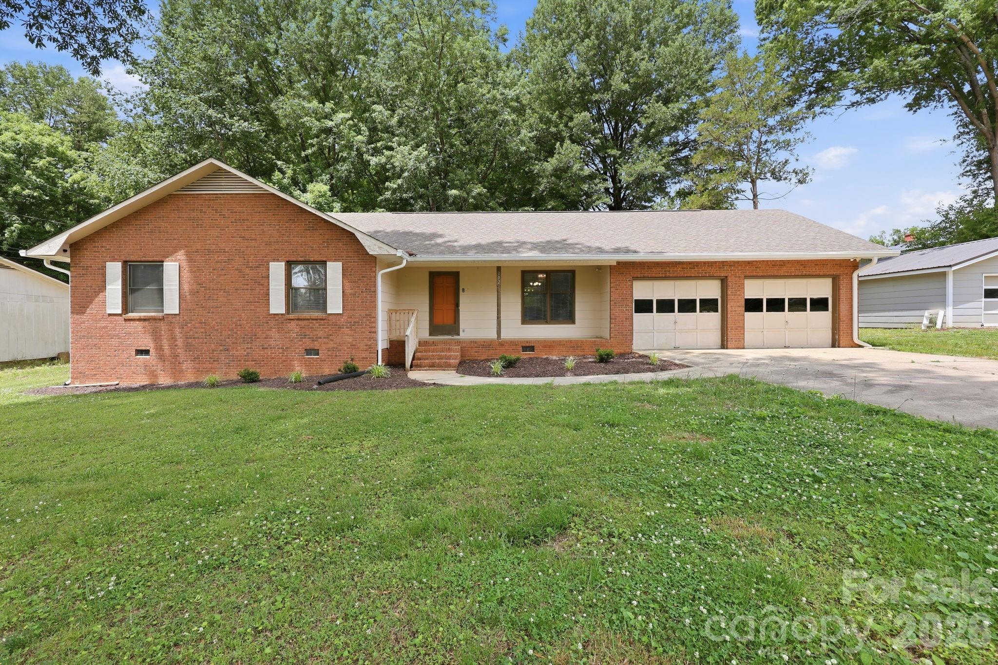 302 South Mccoy Road Salisbury, NC 28144 - Photo 35 of 39