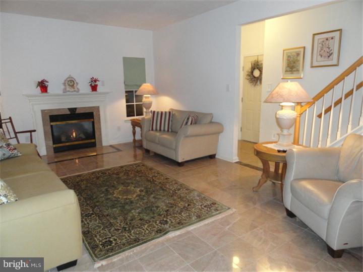 4516 Old Oak Road Doylestown, PA 18902 - Photo 13 of 25 Gallery Image 13