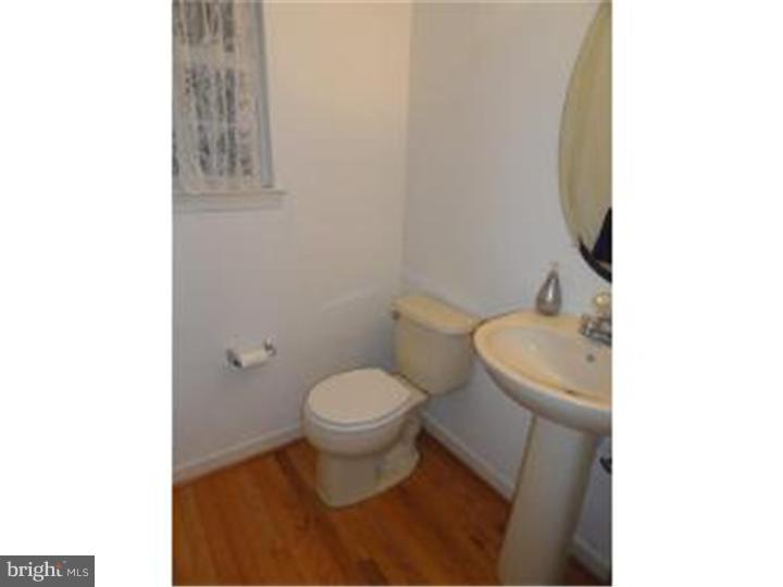 4516 Old Oak Road Doylestown, PA 18902 - Photo 14 of 25 Gallery Image 14