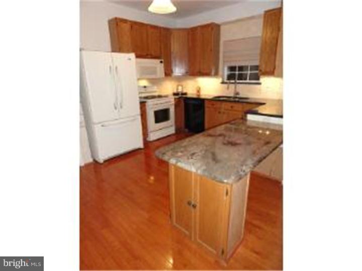 4516 Old Oak Road Doylestown, PA 18902 - Photo 8 of 25 Gallery Image 8