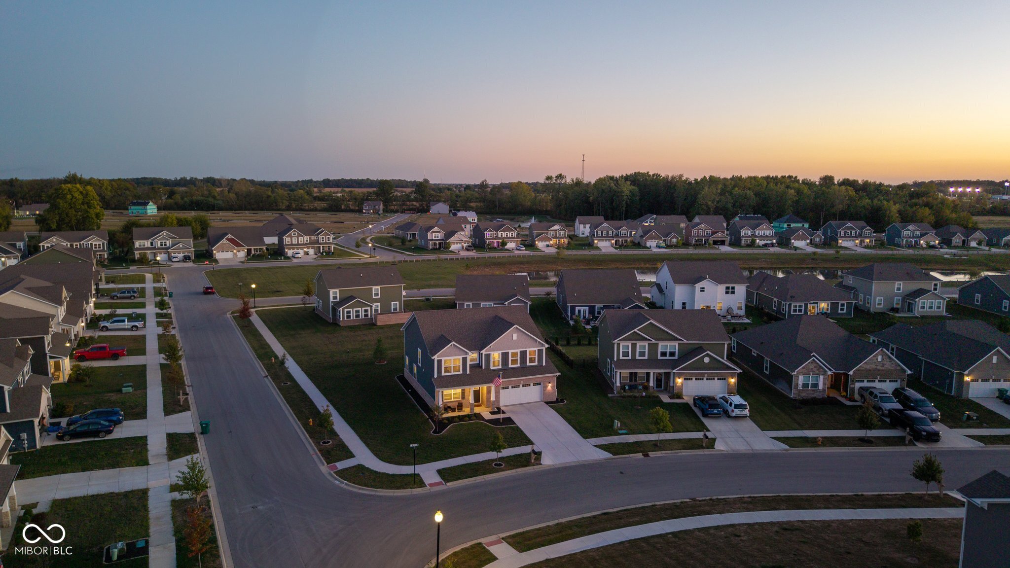 1683 Jackson Street Fortville, IN 46040 - Photo 2 of 32