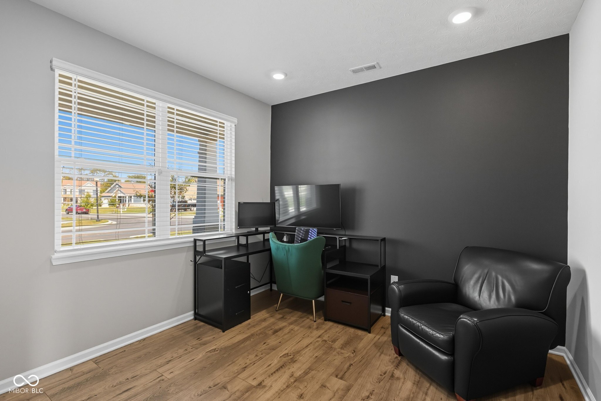 1683 Jackson Street Fortville, IN 46040 - Photo 5 of 32