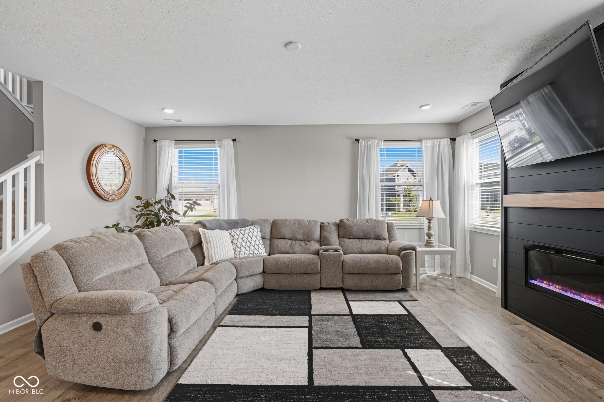 1683 Jackson Street Fortville, IN 46040 - Photo 8 of 32