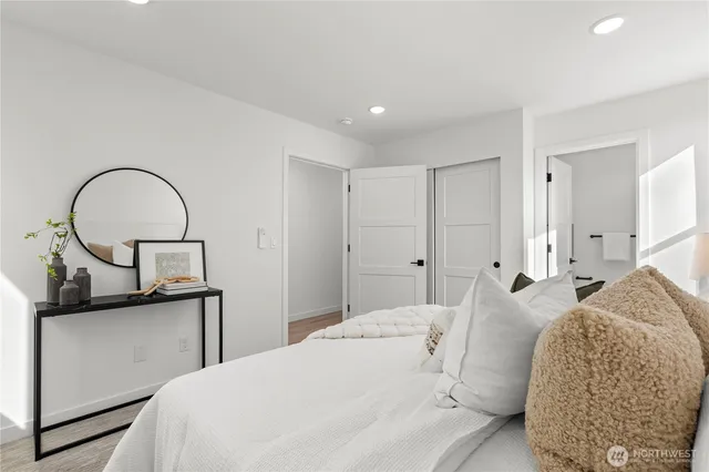 $964,950 | 6540 B Latona Avenue Northeast, Seattle, WA 98115