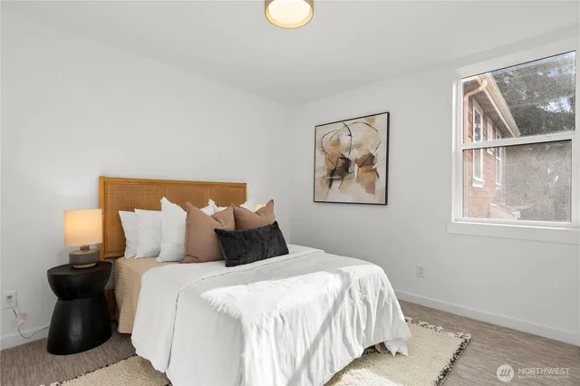 $964,950 | 6540 B Latona Avenue Northeast, Seattle, WA 98115