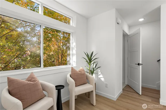 $964,950 | 6540 B Latona Avenue Northeast, Seattle, WA 98115