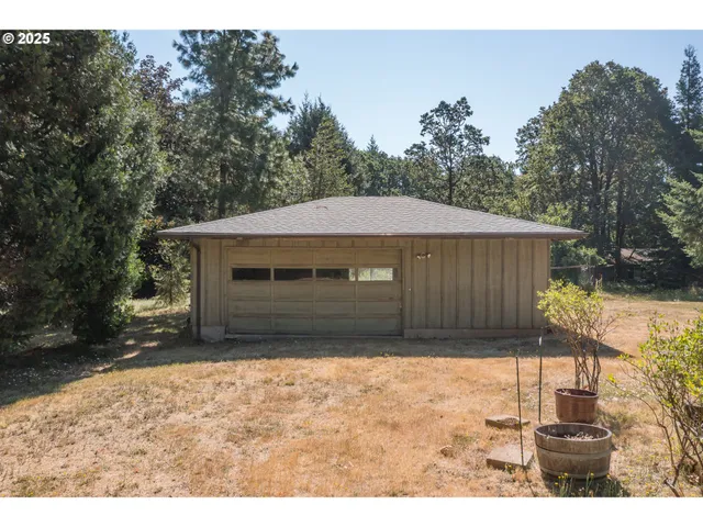 $597,700 | 688 Wyatt Lane, Philomath, OR 97370