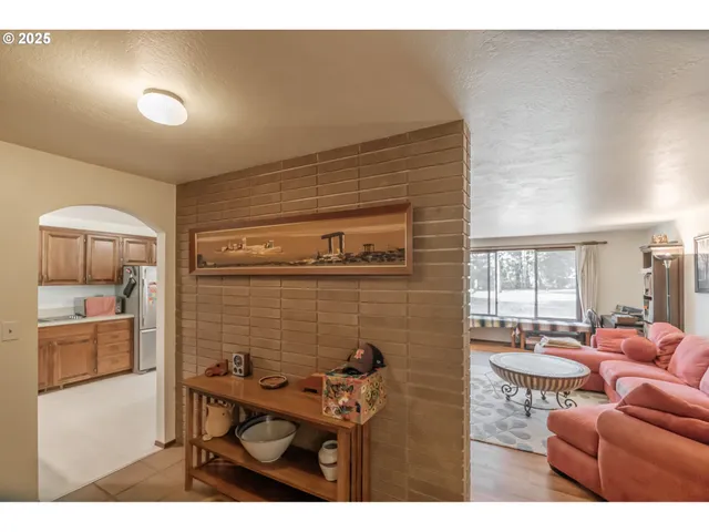 $597,700 | 688 Wyatt Lane, Philomath, OR 97370