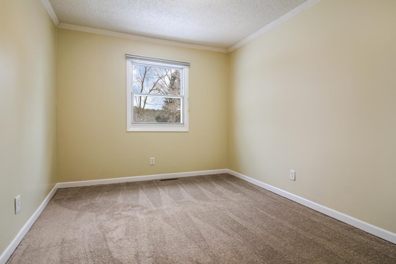 18063 Karlin Road Thompsonville, MI 49683 - Photo 24 of 35 1895840-23.JPG
