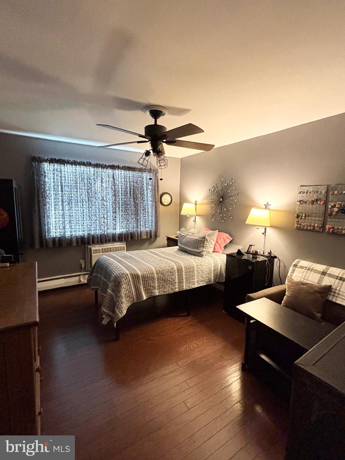 4701 Pennell Road, Unit F7 Aston, PA 19014 - Photo 5 of 13 a bedroom with bed and window