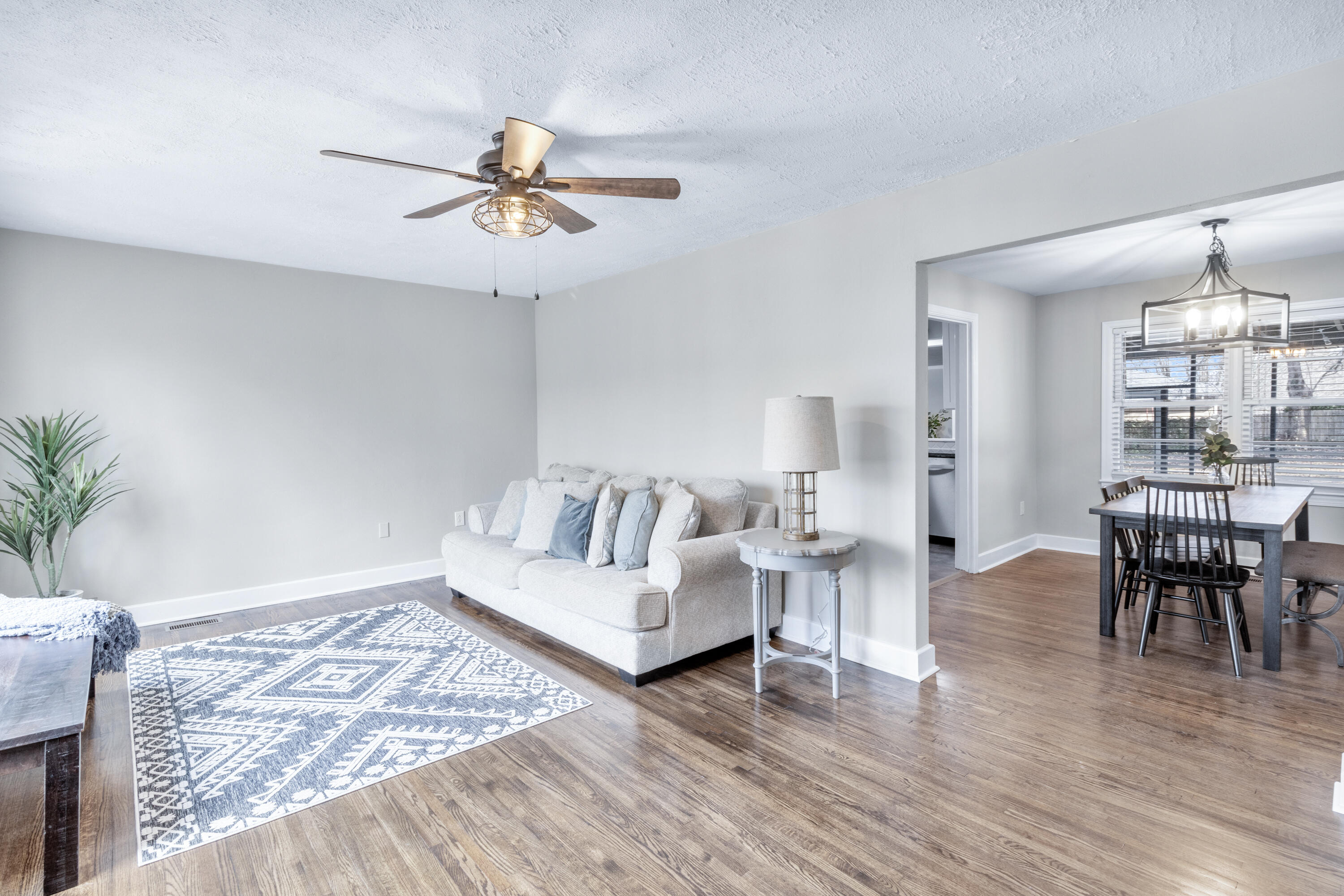 1232 Reeves Avenue Chattanooga, TN 37412 - Photo 2 of 25 1232 Reeves Ave-5