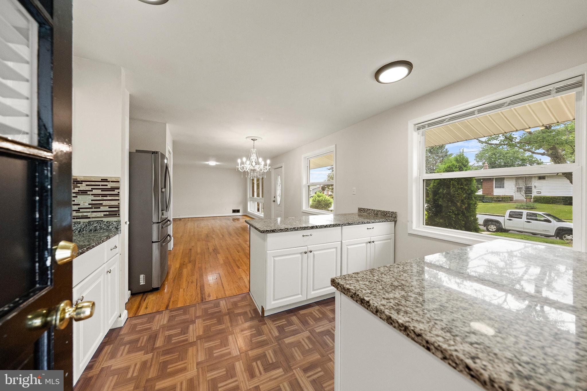 4501 Renn Street Rockville, MD 20853 - Photo 13 of 36