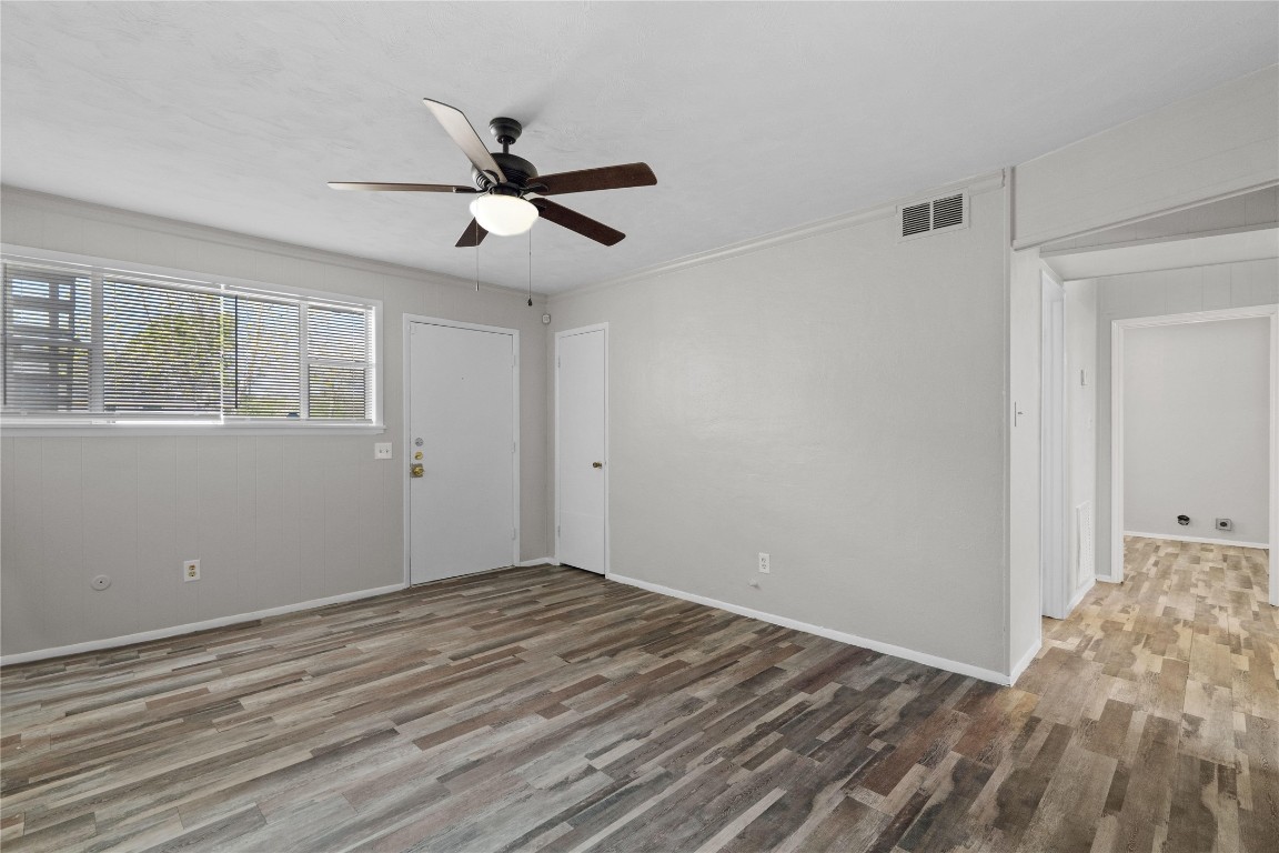 2729 Main Street, Unit 8 La Marque, TX 77568 - Photo 3 of 8