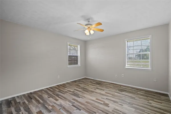 $1,100 | 2729 Main Street, Unit 8, La Marque, TX 77568