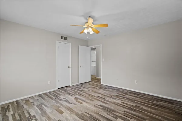 $1,100 | 2729 Main Street, Unit 8, La Marque, TX 77568