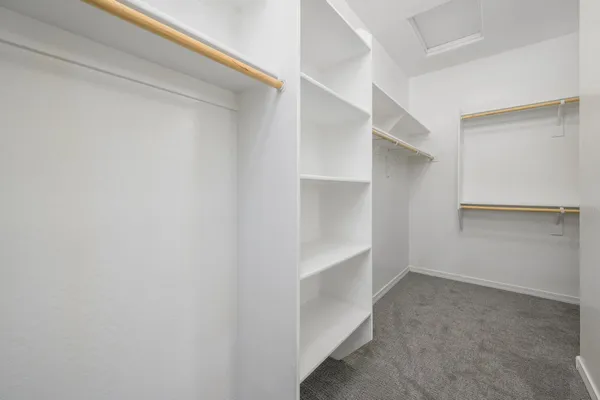 $2,250 | 8536 South 40th Glen, Laveen, AZ 85339