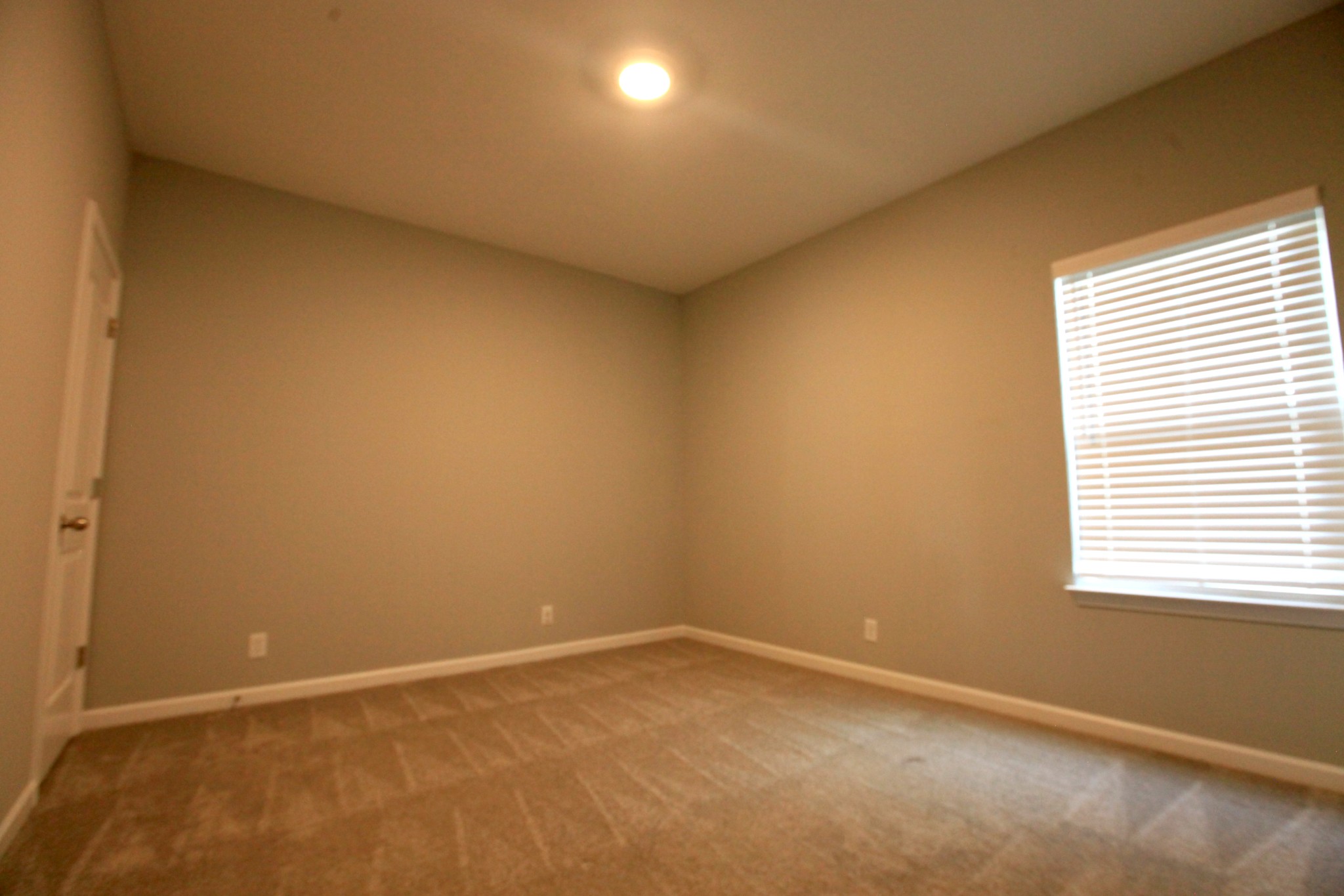 3718 Black Powder Lane Rockvale, TN 37153 - Photo 16 of 31 an empty room with a window