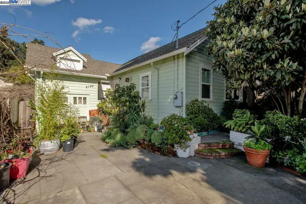 $550,000 | 3140 East 27th Street, Oakland, CA 94601
