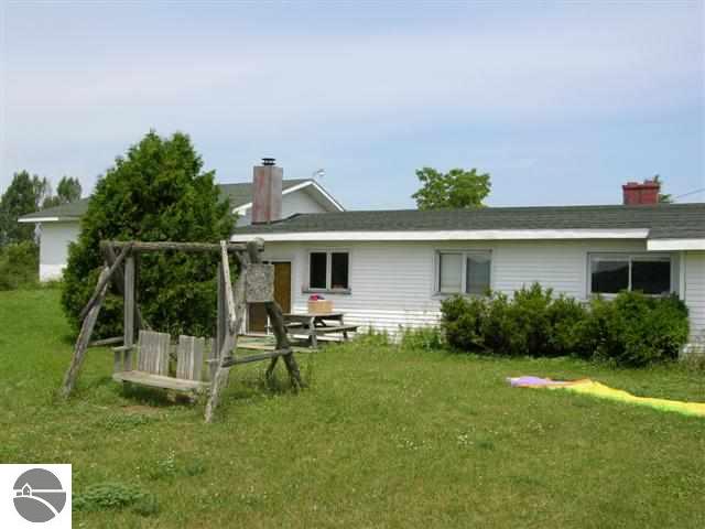 6293 Schell Road Buckley, MI 49620 - Photo 12 of 24 1728653-11.JPG