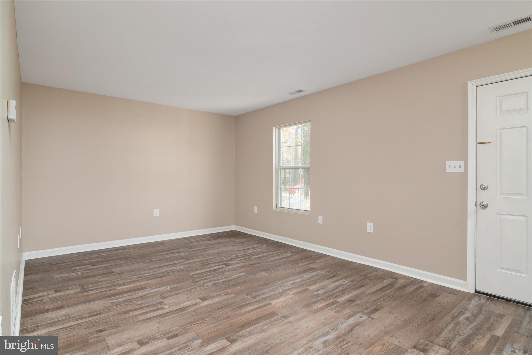 5977 3rd Street Deale, MD 20751 - Photo 10 of 44 Gallery Image 10