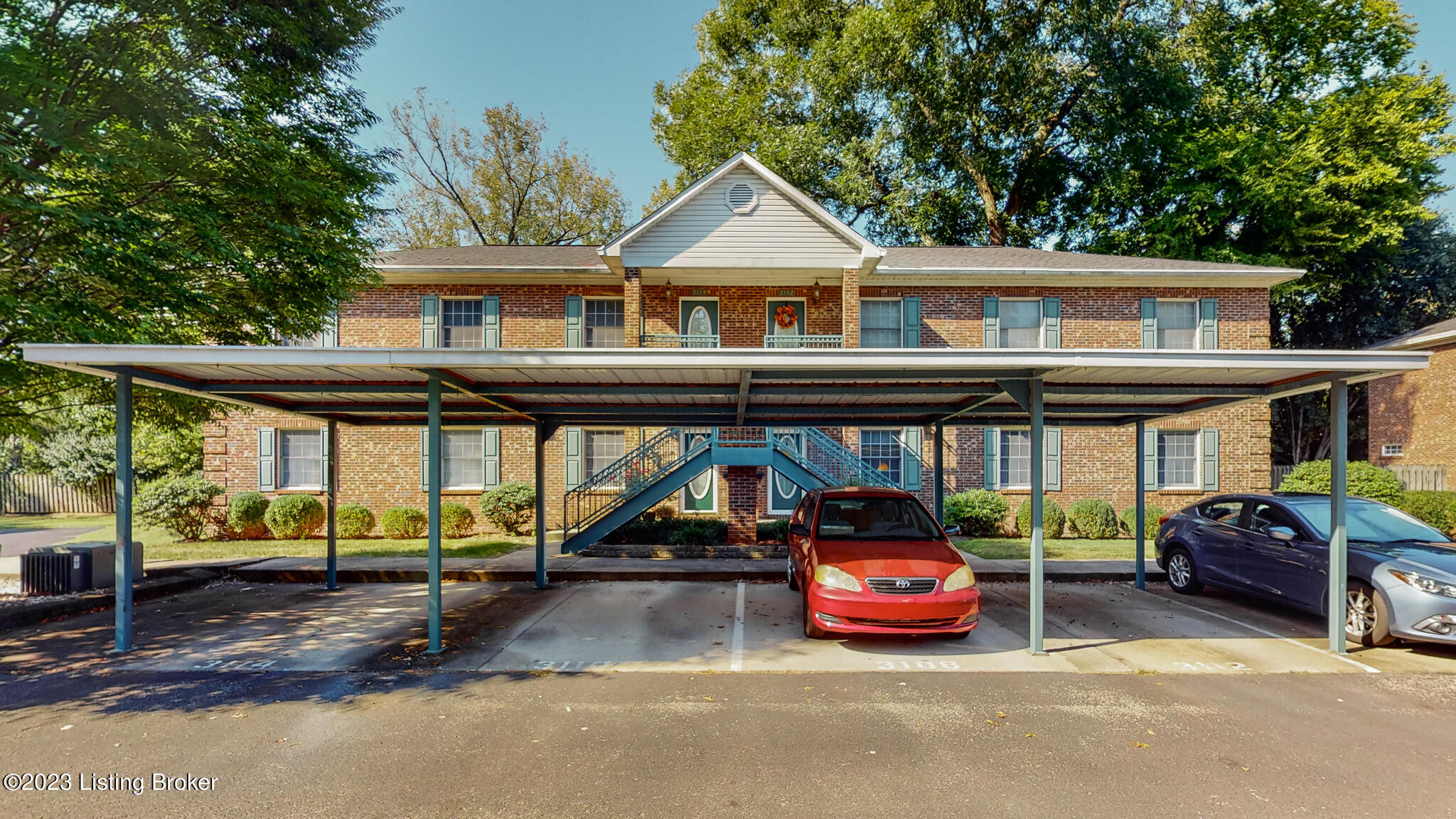 3110 Hendon Road Louisville, KY 40220 - Photo 3 of 29 IMG_3285